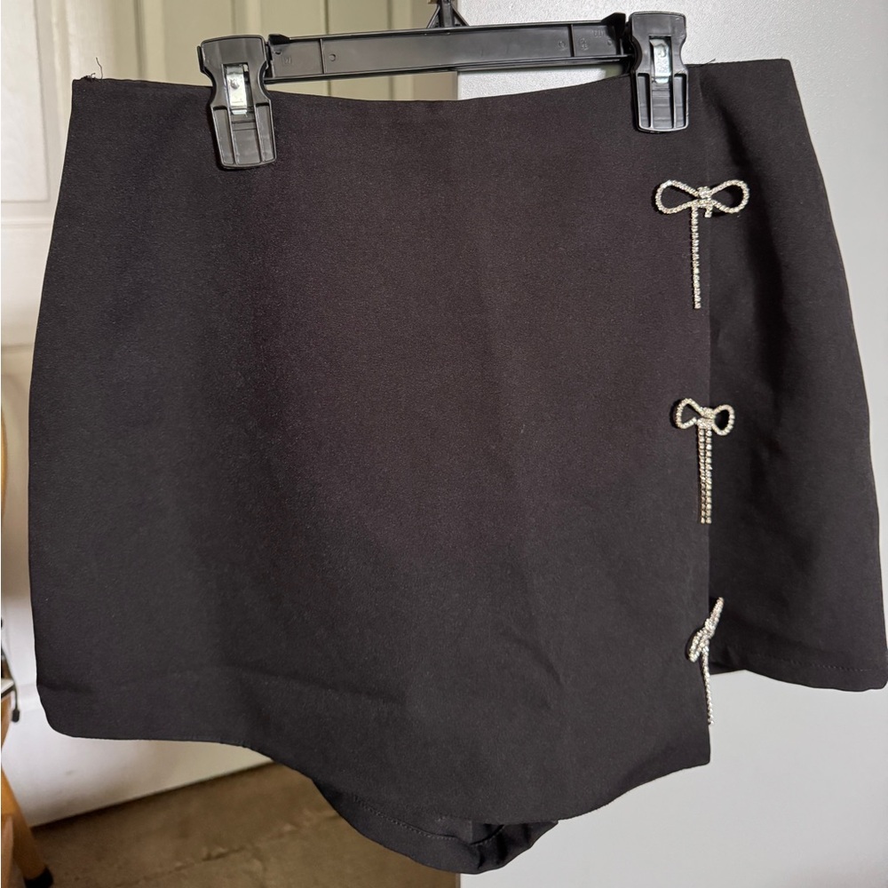 Black Skort with Bows